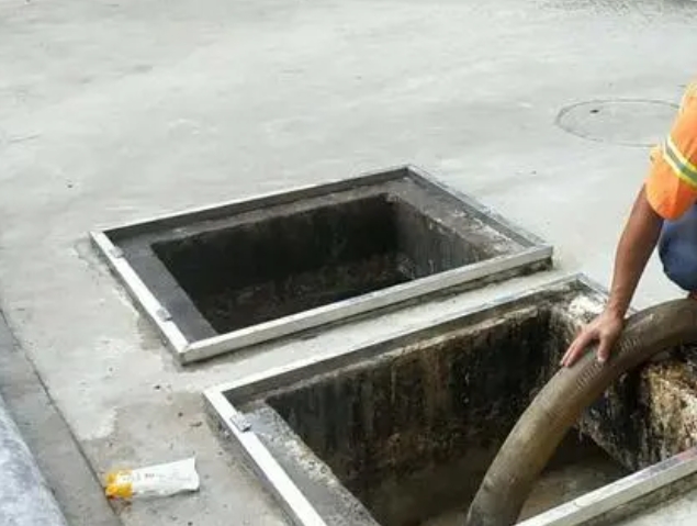 蒙自化粪池清理